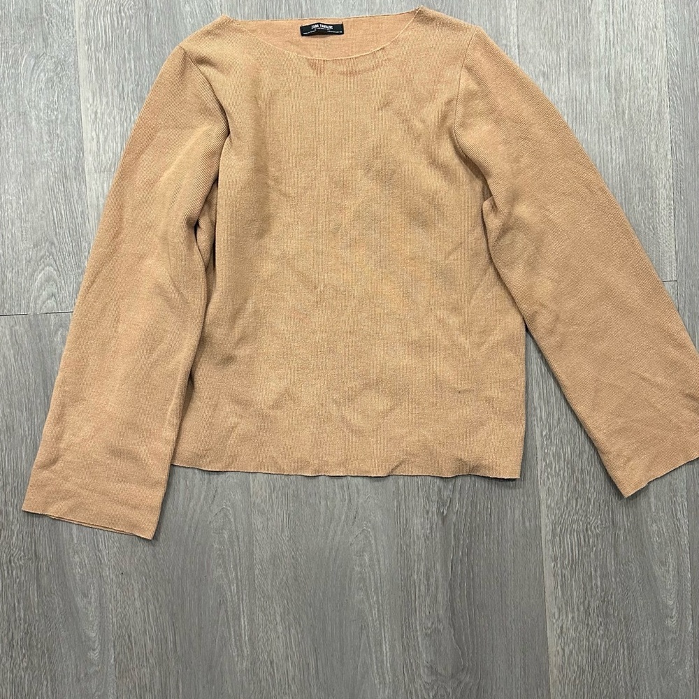 Zara Women's Camel Crew Neck Sweater